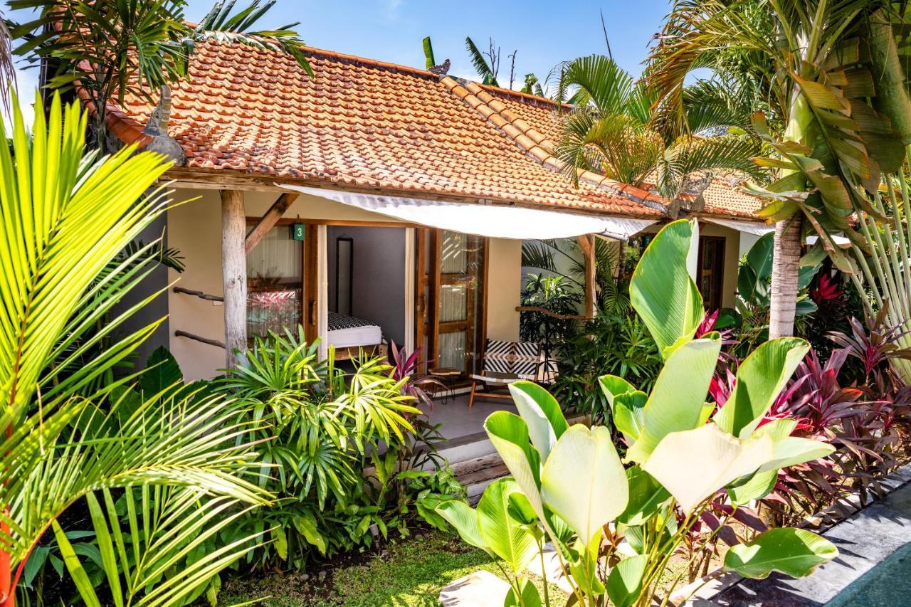 Seaside Tribe - Boutique Surf Stay & Retreat Tanah Lot Kültér fotó