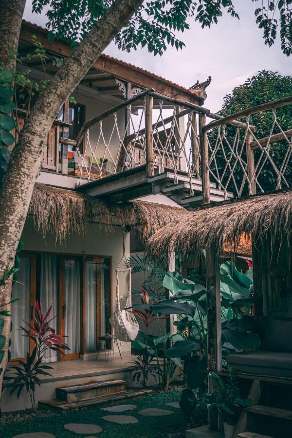 Seaside Tribe - Boutique Surf Stay & Retreat Tanah Lot Kültér fotó