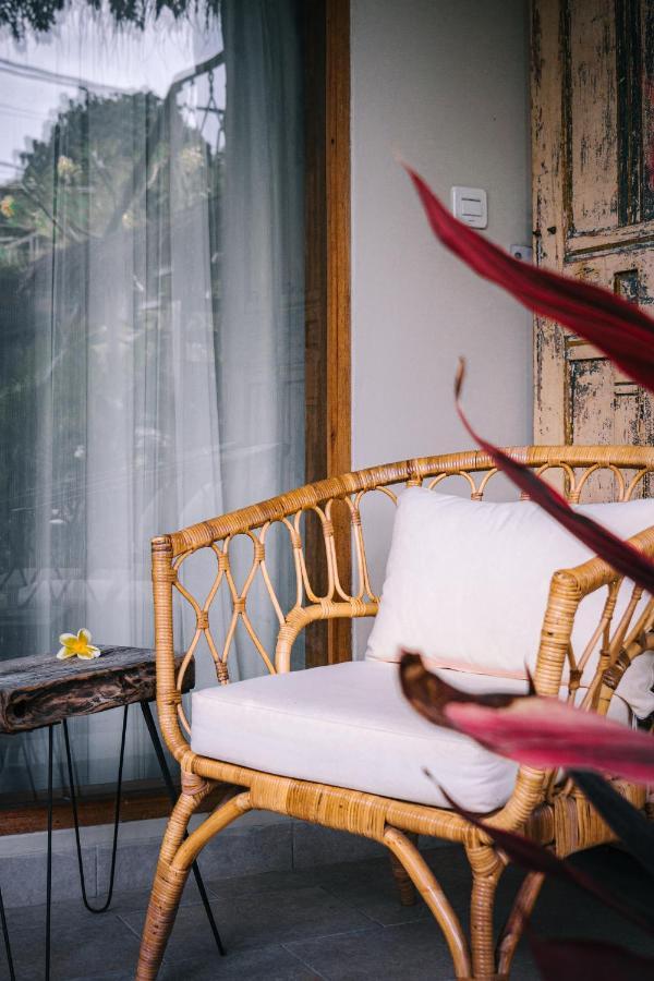 Seaside Tribe - Boutique Surf Stay & Retreat Tanah Lot Kültér fotó